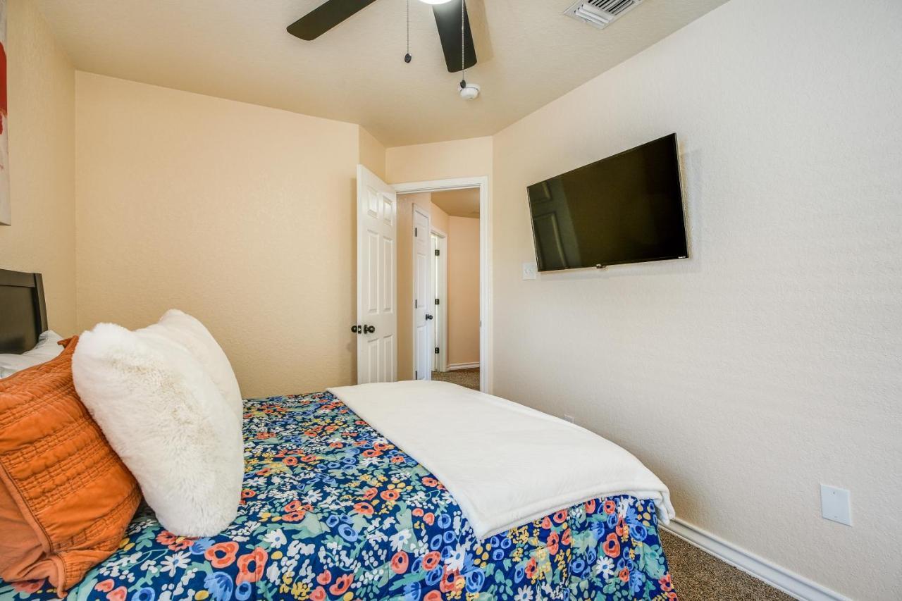 San Antonio Townhome About 2 Mi To Aquarium! Exteriör bild